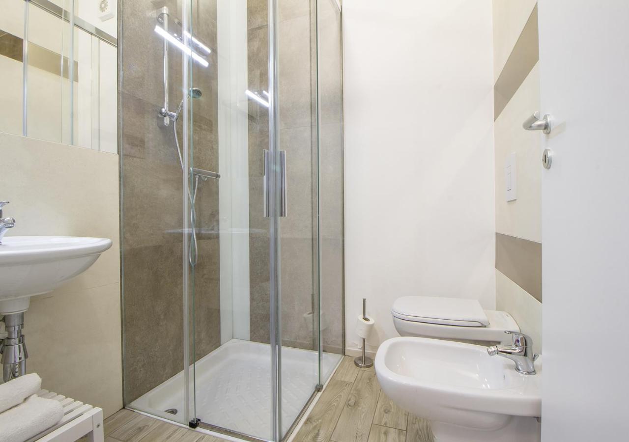 Appartamento Con 2 Camere E 2 Bagni In Centro Con Parcheggio Матера Экстерьер фото