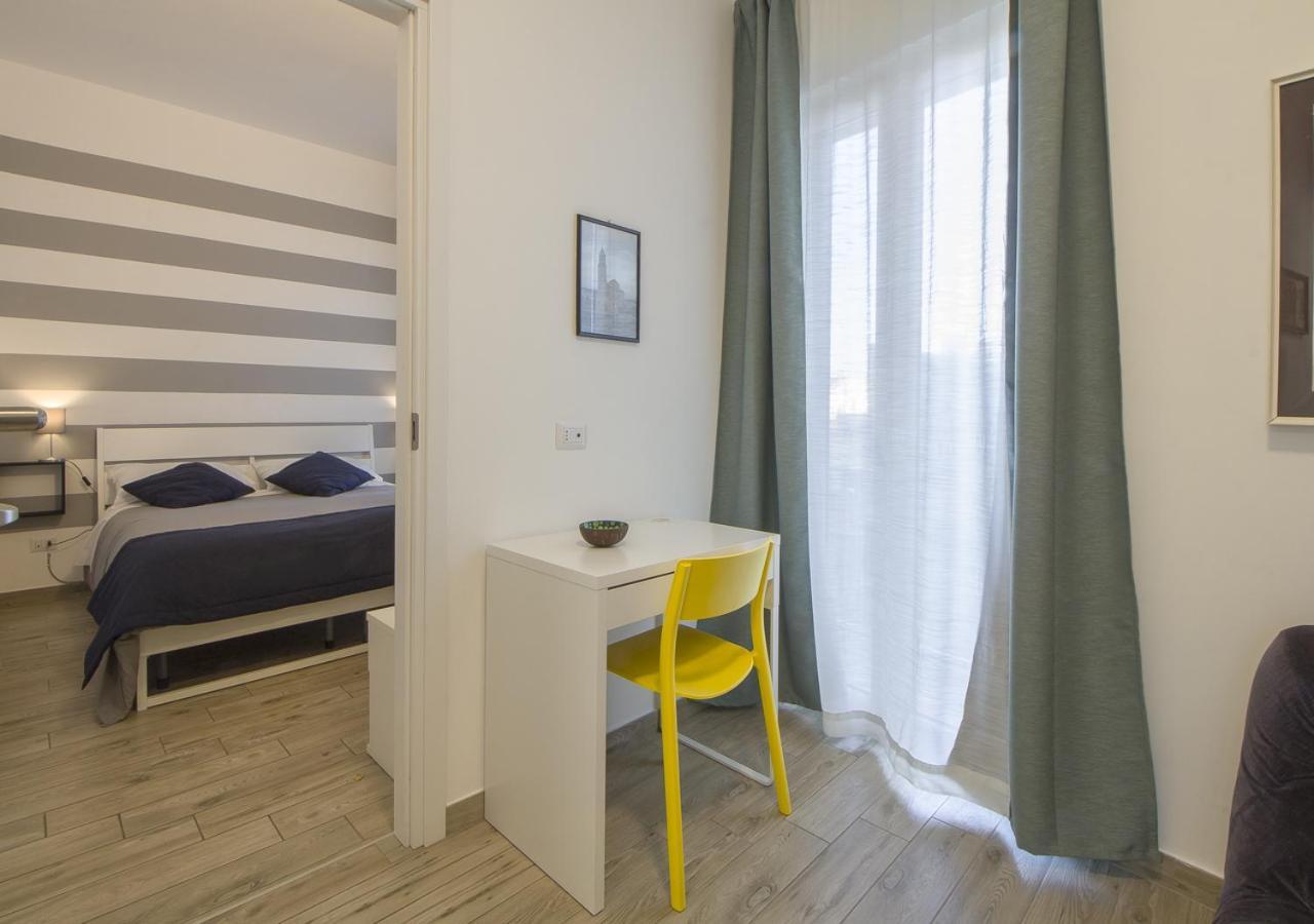 Appartamento Con 2 Camere E 2 Bagni In Centro Con Parcheggio Матера Экстерьер фото